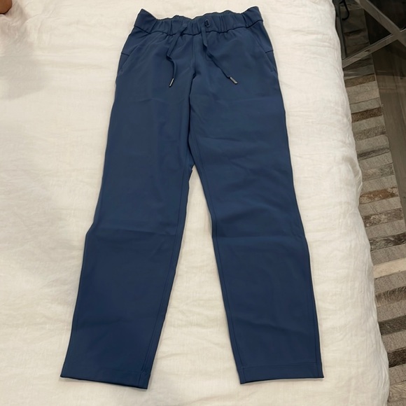 LULULEMON trouser style pant. - Picture 1 of 3